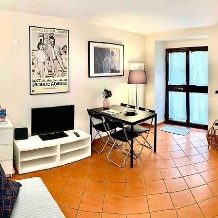 Vacanze Romane Al Portico D'Ottavia Екстериор снимка
