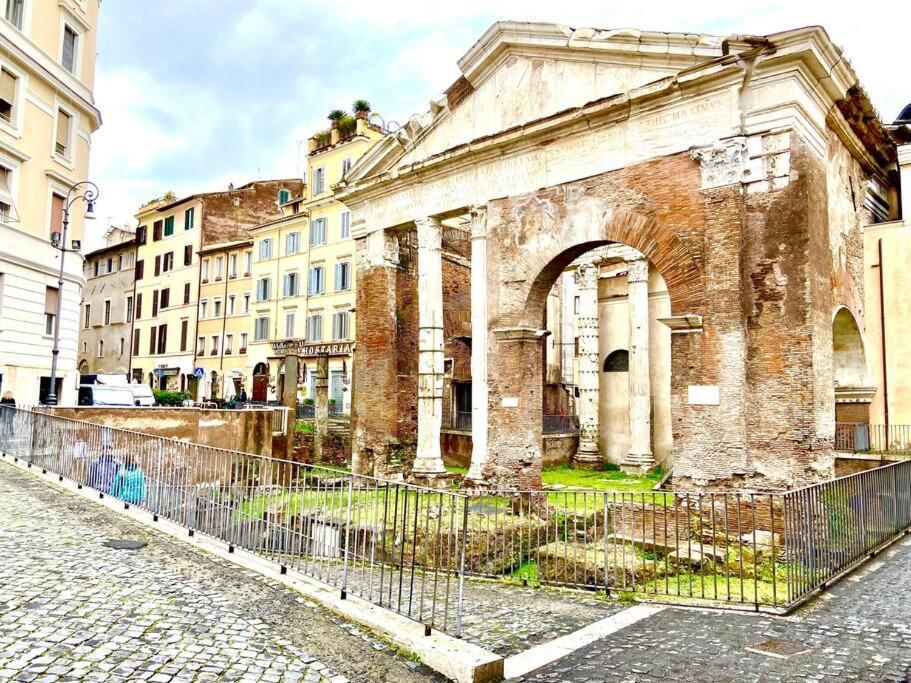 Vacanze Romane Al Portico D'Ottavia Екстериор снимка